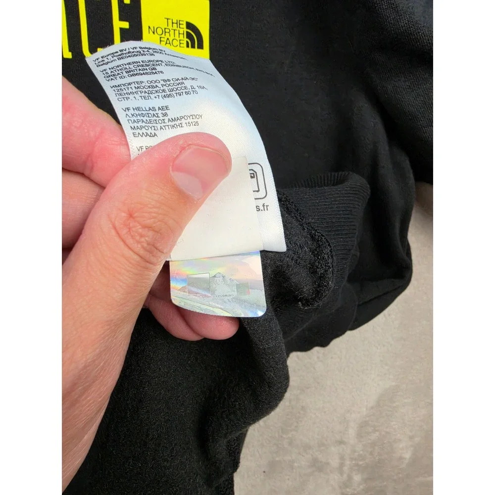 The North Face Hoodie Mens Large Black Never Stop Exploring Graphic Sweatshirt